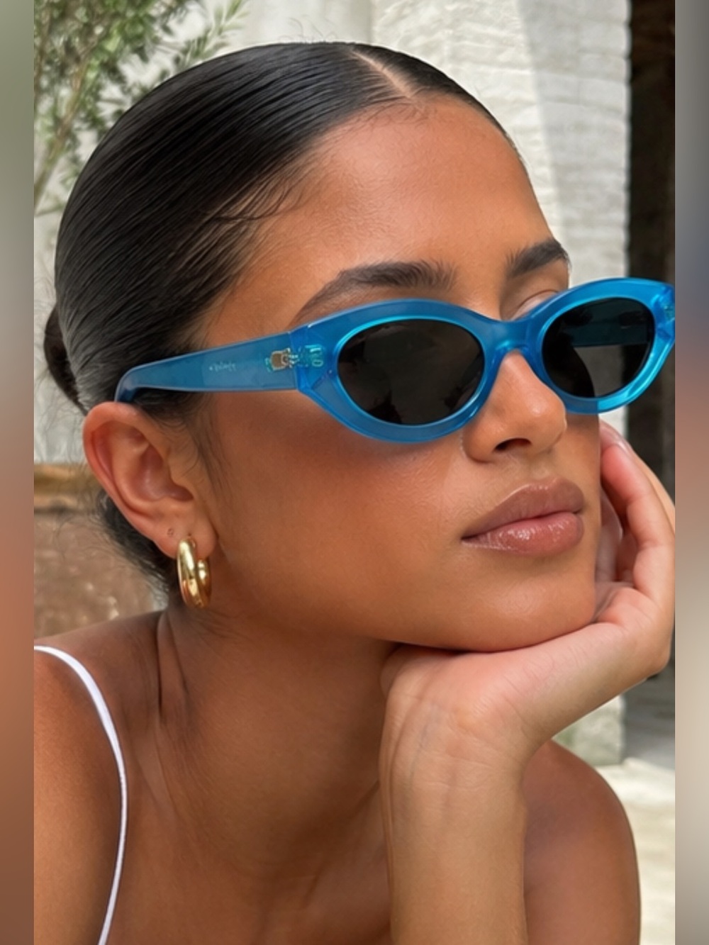 Authentic Le Specs Women's Lucite Blue Sunglasses